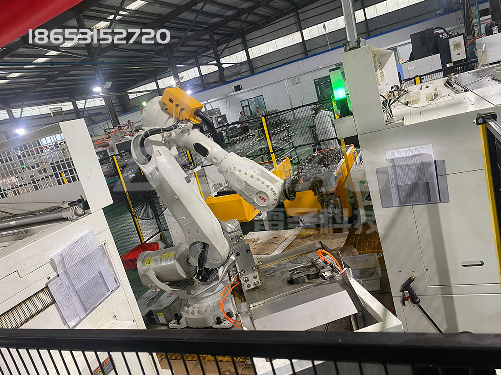 差速器殼體自動加工打標(biāo)單元